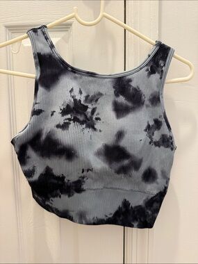 Ribbed Tie-Dye Crop Tank Top - Black & Gray. Size medium